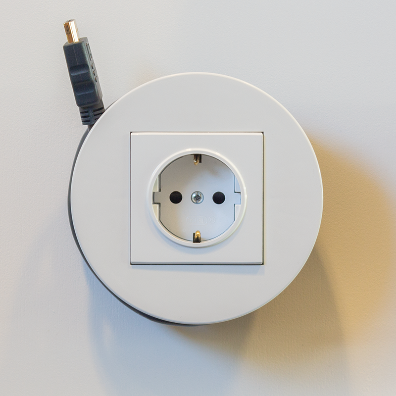 [49765] Connectivity Puck (230v/USB C)